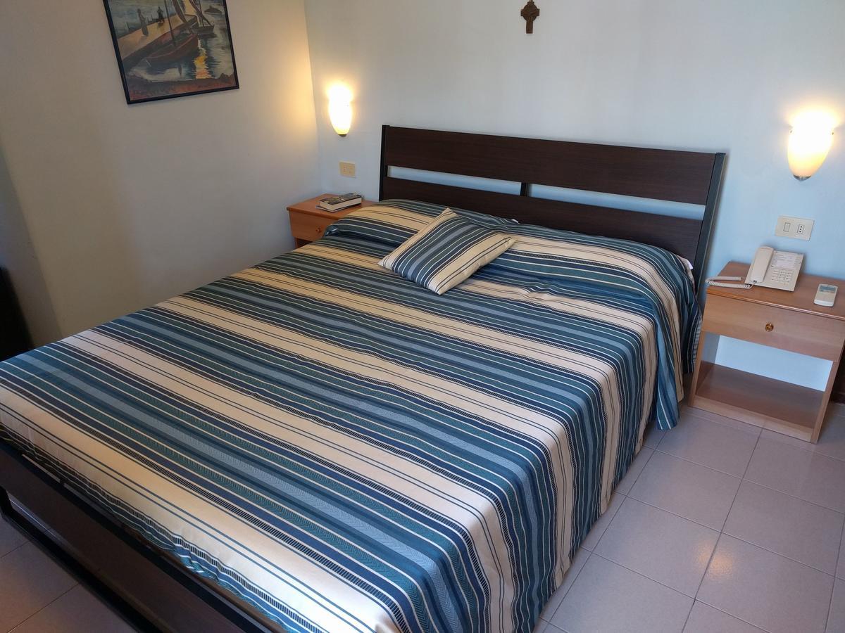 Hotel Conte - S. Angelo Bay Серрара-Фонтана Экстерьер фото